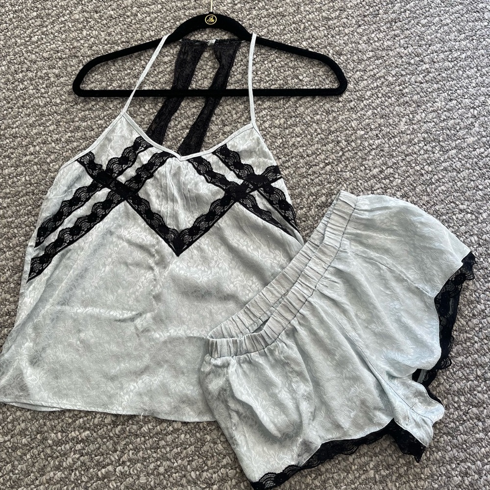 RIVER ISLAND SIZE SMALL SEXY CUTE PAJAMA SET WITH LACE BLACK TRIM